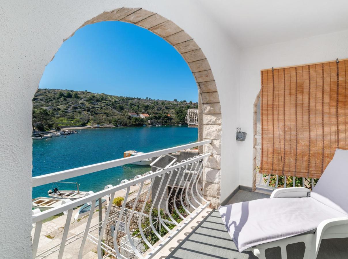 Bobovisca Amare Apartments מראה חיצוני תמונה