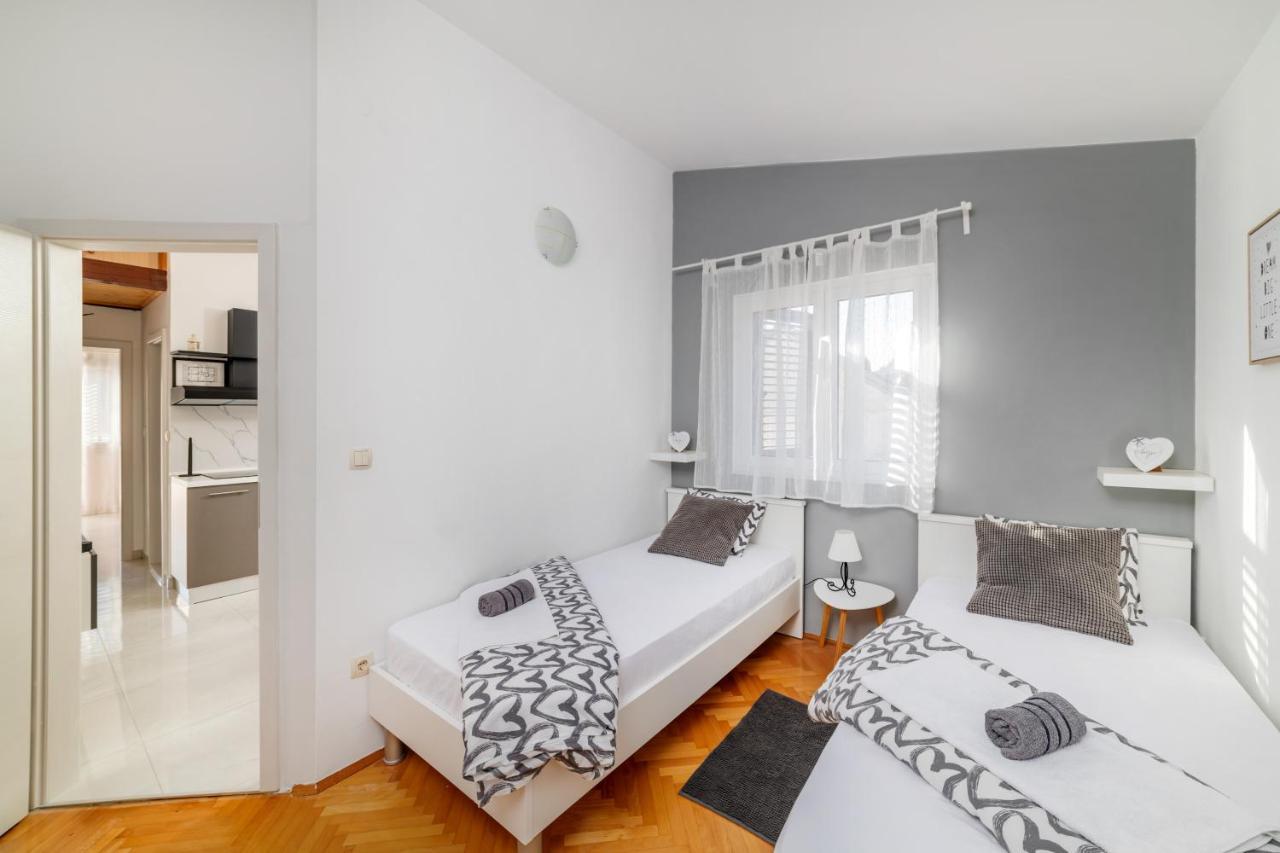 Bobovisca Amare Apartments מראה חיצוני תמונה