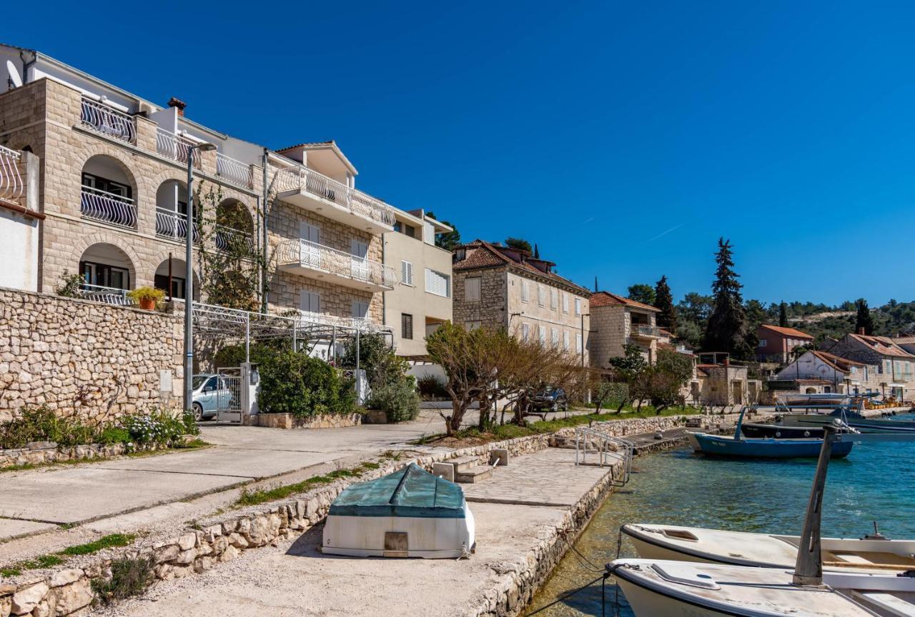 Bobovisca Amare Apartments מראה חיצוני תמונה