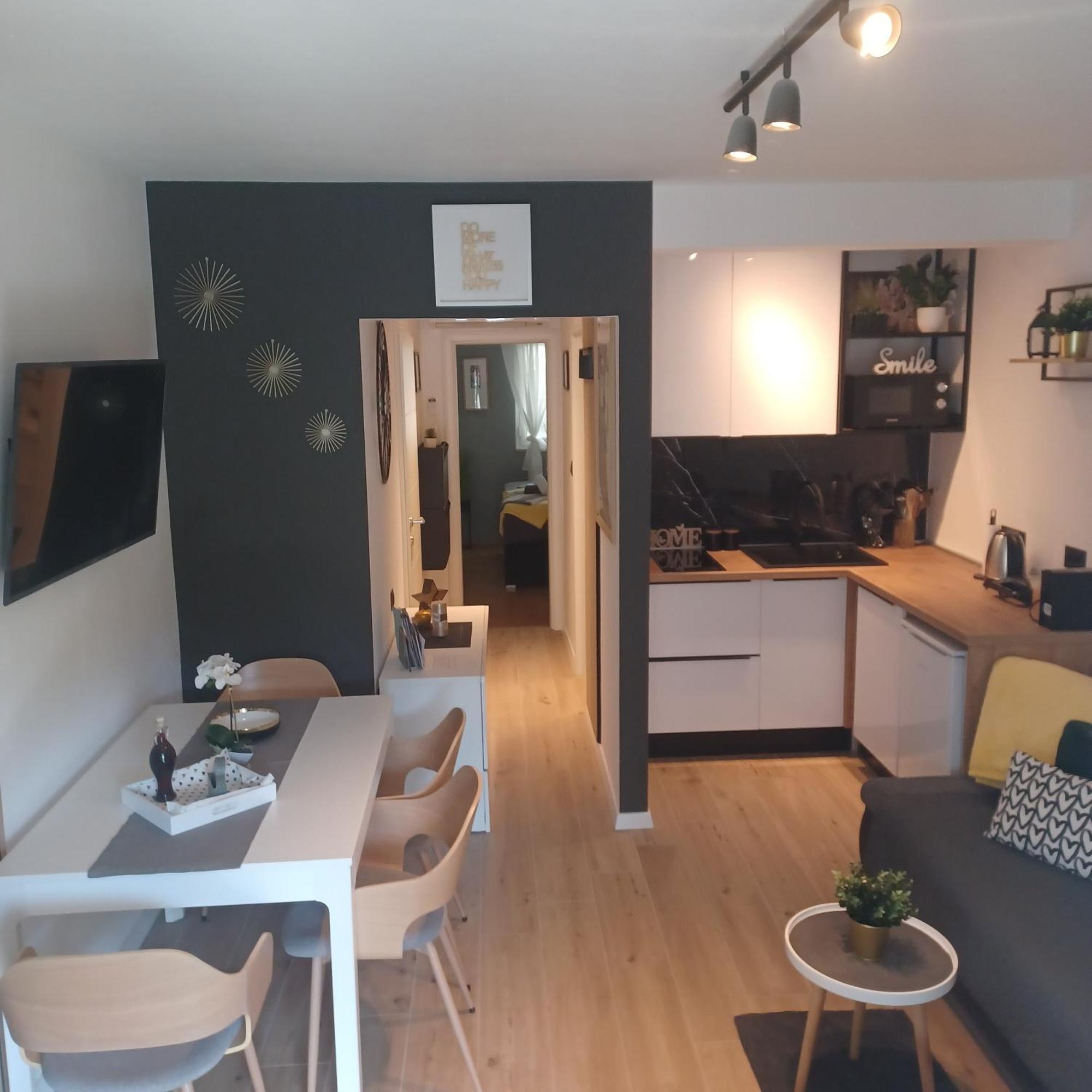 Bobovisca Amare Apartments מראה חיצוני תמונה